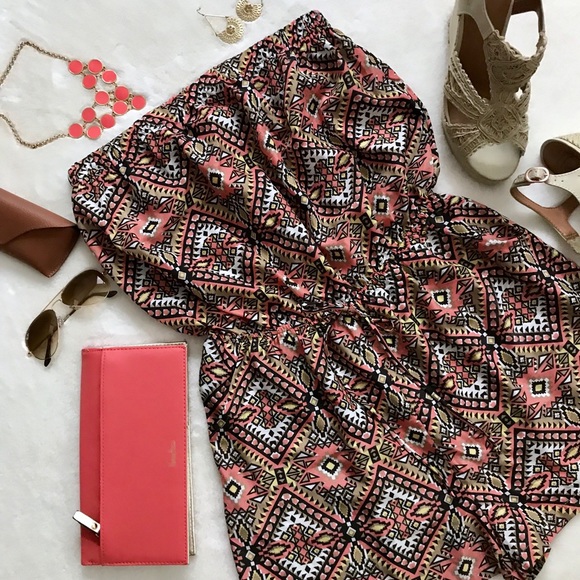Papaya Other - NWT Papaya Aztec Print Strapless Romper Size Large